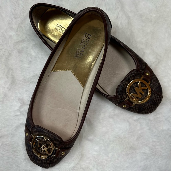 Michael Kors Flat Ballet Shoes Brown leather Gold
Hardware Comfy MK Logo Canvas - Picture 9 of 13